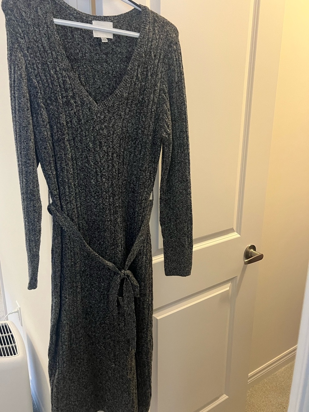 Pink Rose Black/White Rib Knit V-Neck Long Sleeve Sweater Dress